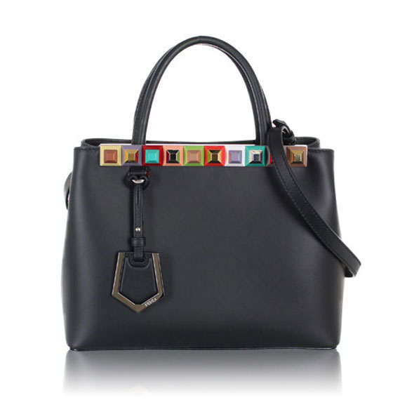 FENDI プチトゥージュール 27 x21 x13cm(幅 x 高さ x マチ)