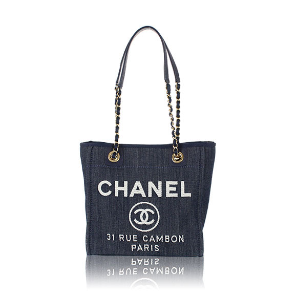 CHANEL ドーヴィルPM 25 x24 x9cm(幅 x 高さ x マチ)