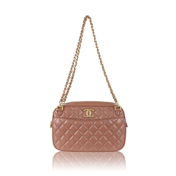 CHANEL チェーンショルダーバッグ 24 x16 x6cm(幅 x 高さ x マチ)