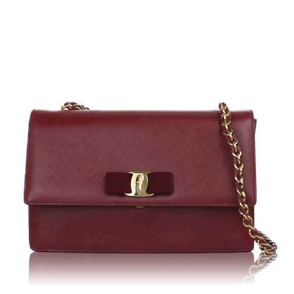 FERRAGAMO ヴァラ 25 x15 x5cm(幅 x 高さ x マチ)