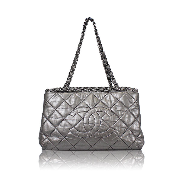 CHANEL チェーントートバッグ 25 x15 x12cm(幅 x 高さ x マチ)