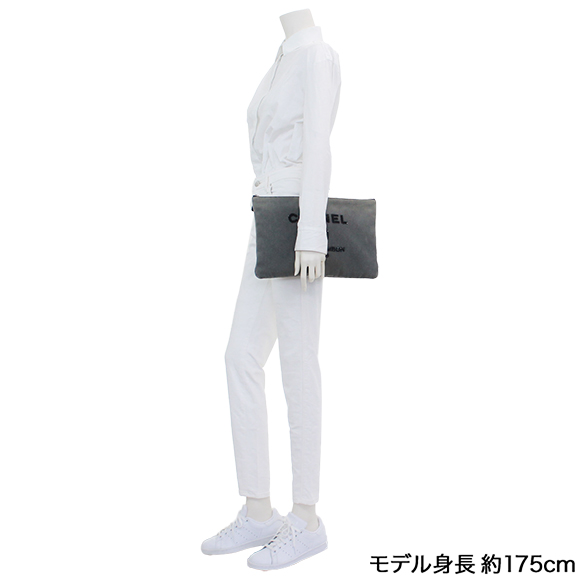 クラッチバッグ