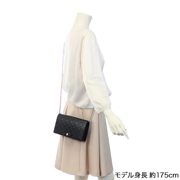 グッチシマチェーンウォレット