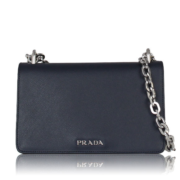 PRADA サフィアーノ 