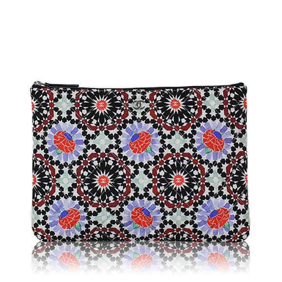 CHANEL クラッチバッグ 26 x19 x1cm(幅 x 高さ x マチ)