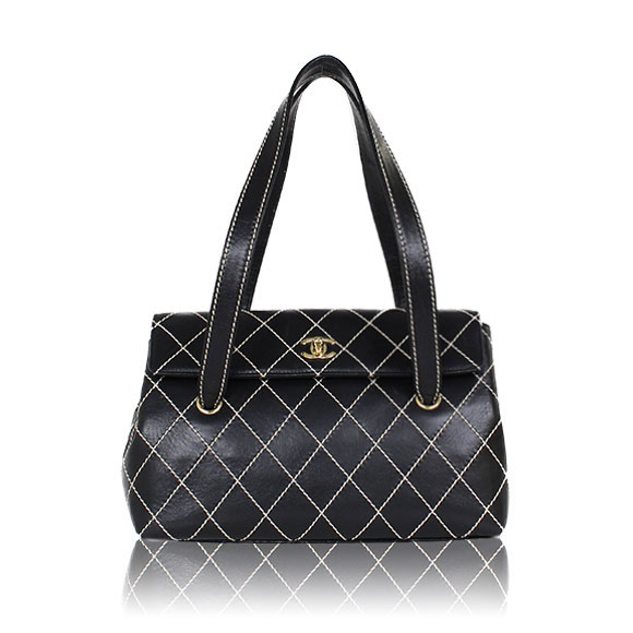 CHANEL ワイルドステッチ 28 x18 x9cm(幅 x 高さ x マチ)