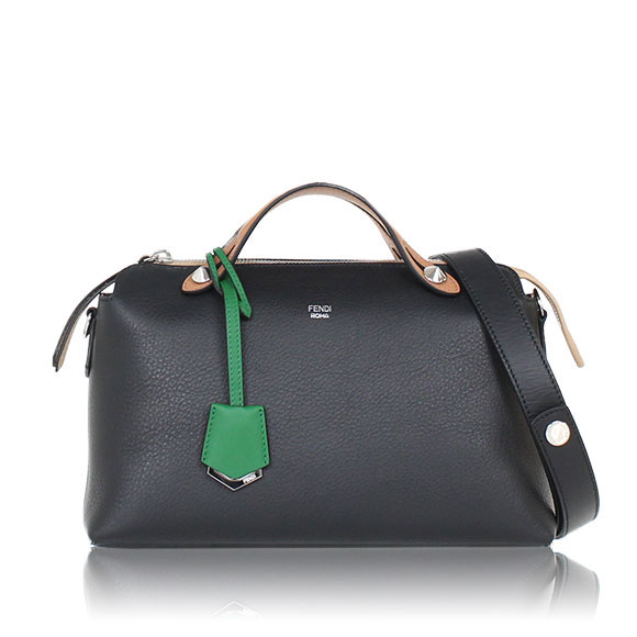 FENDI バイザウェイミディアム 