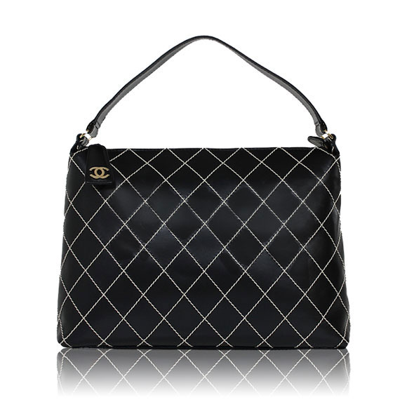 CHANEL ワイルドステッチ 39 x28 x9cm(幅 x 高さ x マチ)