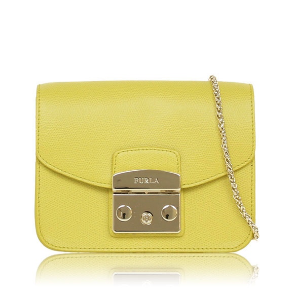 FURLA メトロポリス 16&nbsp;x12&nbsp;x7cm(幅&nbsp;x 高さ&nbsp;x マチ)