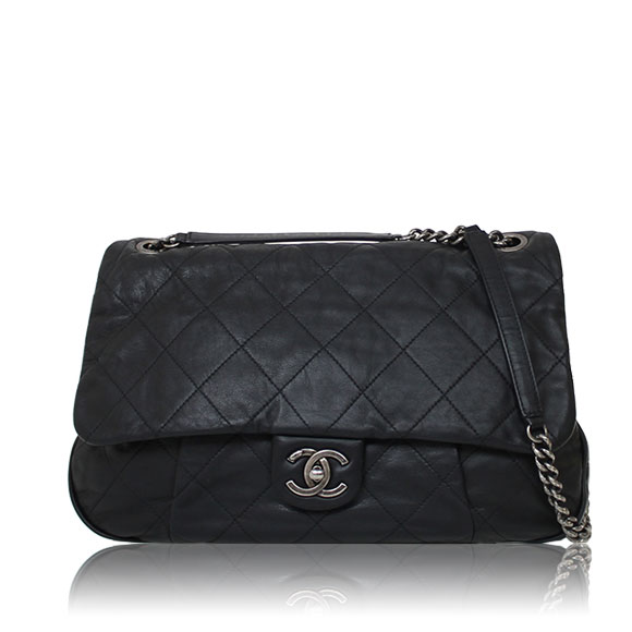 CHANEL チェーンショルダーバッグ 34 x23 x7cm(幅 x 高さ x マチ)