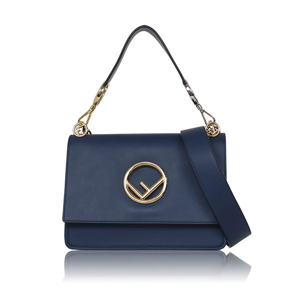 FENDI キャナイ 25&nbsp;x18&nbsp;x9cm(幅&nbsp;x 高さ&nbsp;x マチ)