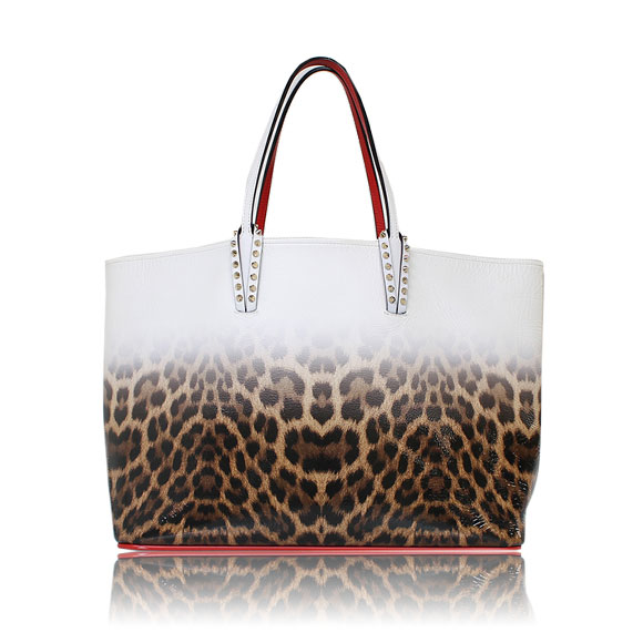 Christian Louboutin カバタ 39 x29 x14cm(幅 x 高さ x マチ)