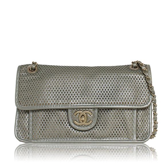 CHANEL チェーンショルダーバッグ 28 x16 x5cm(幅 x 高さ x マチ)