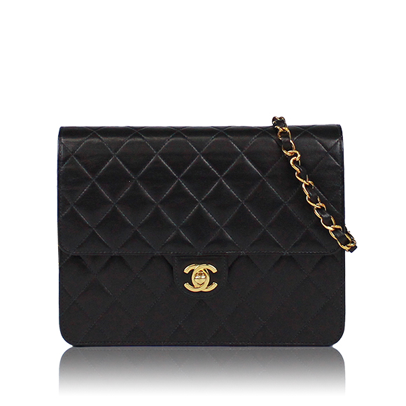 CHANEL チェーンショルダーバッグ 22 x17 x7cm(幅 x 高さ x マチ)