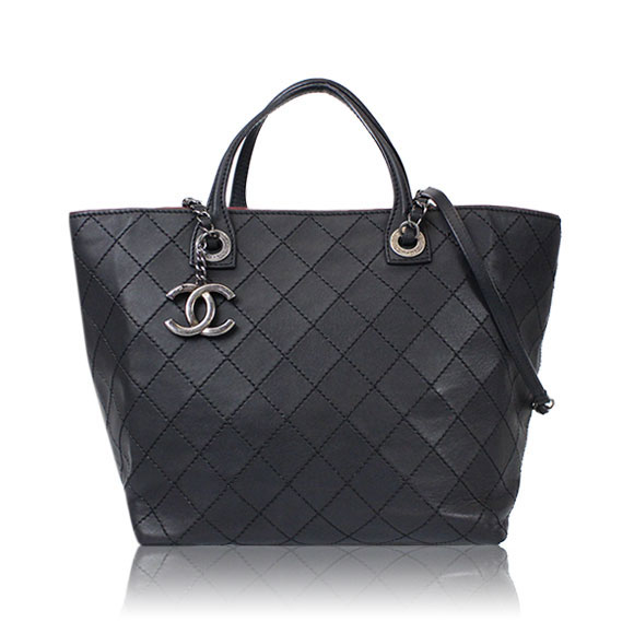 CHANEL 2WAYバッグ 27 x25 x18cm(幅 x 高さ x マチ)