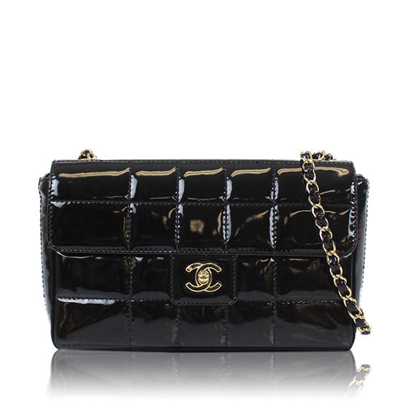 CHANEL チョコバー 