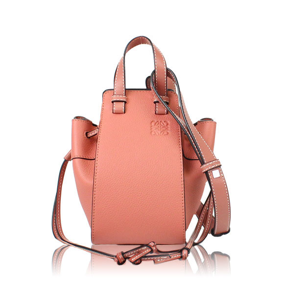 LOEWE ハンモックドローストリングミニ 