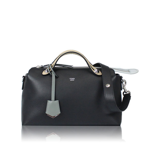 FENDI バイザウェイミディアム 