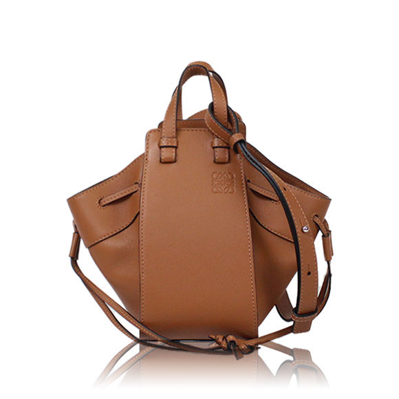 LOEWE ハンモックドローストリングミニ 