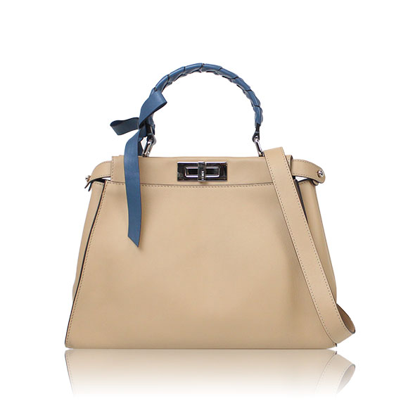 FENDI ピーカブー 