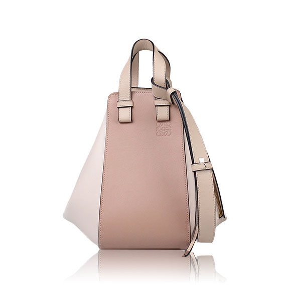 LOEWE ハンモックスモール 26&nbsp;x23&nbsp;x14cm(幅&nbsp;x 高さ&nbsp;x マチ)