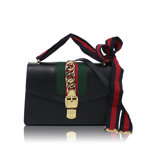 GUCCI シルヴィ 