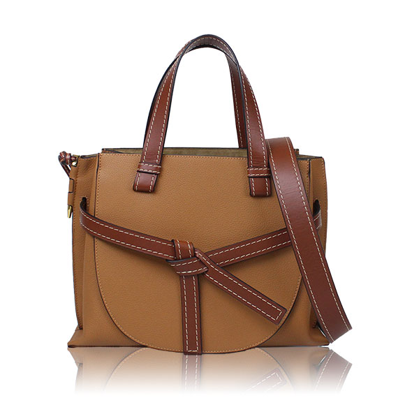 LOEWE ゲートトップハンドル 30&nbsp;x22&nbsp;x12cm(幅&nbsp;x 高さ&nbsp;x マチ)