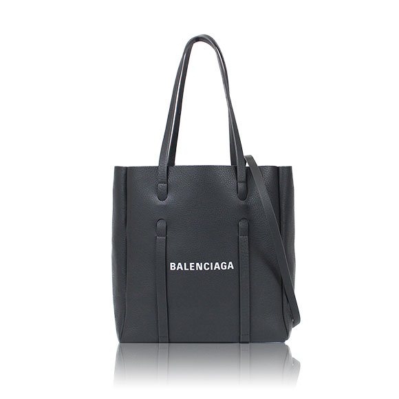 BALENCIAGA（バレンシアガ）｜海外ブランドの人気＆最新バッグ情報【Laxus】