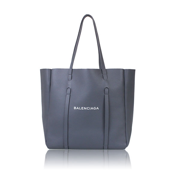 BALENCIAGA(バレンシアガ)|海外ブランドの人気&最新バッグ BALENCIAGA(バレンシアガ)|海外ブランドの人気&最新バッグ