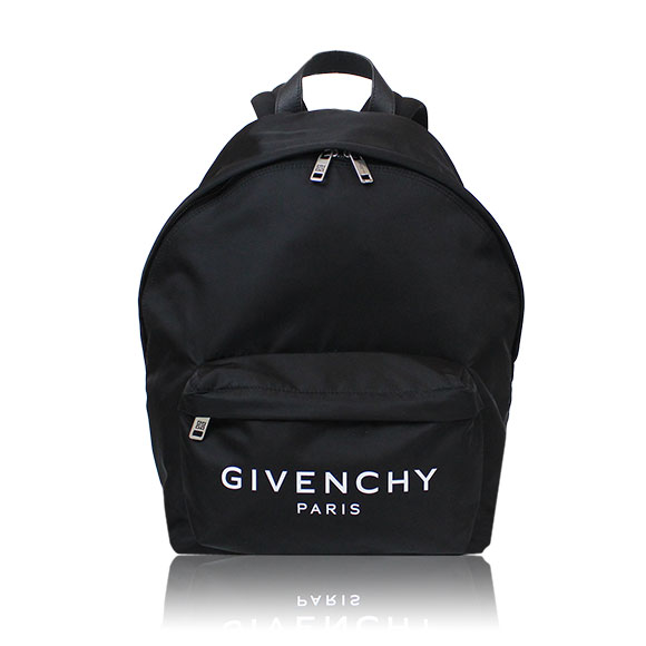 GIVENCHY（ジバンシー）｜海外ブランドの人気＆最新バッグ情報