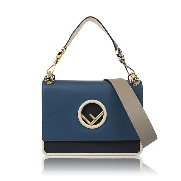 FENDI キャナイ エフ 24&nbsp;x17&nbsp;x9cm(幅&nbsp;x 高さ&nbsp;x マチ)