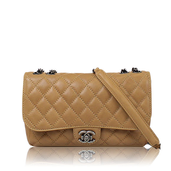 CHANEL ボーイシャネル 25&nbsp;x17&nbsp;x7cm(幅&nbsp;x 高さ&nbsp;x マチ)
