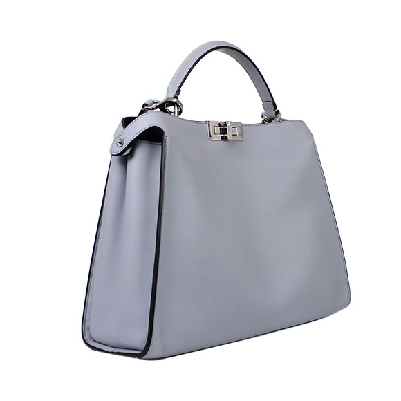 スペシャルオファ FENDI(フェンディ)ピーカブーエッセンシャリー | 商品詳細 バッグ