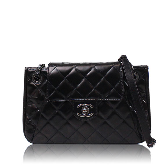 CHANEL チェーンショルダーバッグ 26&nbsp;x16&nbsp;x4cm(幅&nbsp;x 高さ&nbsp;x マチ)
