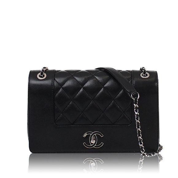 CHANEL チェーンショルダーバッグ 24&nbsp;x15&nbsp;x6cm(幅&nbsp;x 高さ&nbsp;x マチ)