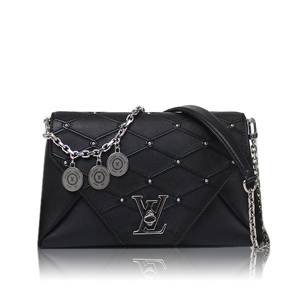 LOUIS VUITTON ラブノート 