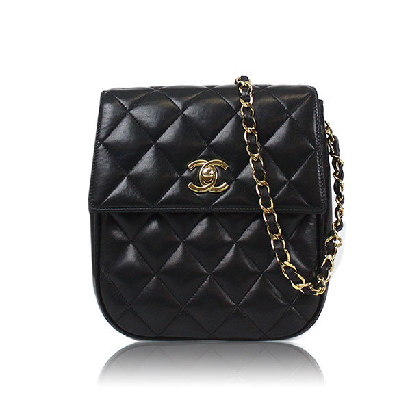 CHANEL チェーンショルダーバッグ 15&nbsp;x19&nbsp;x5cm(幅&nbsp;x 高さ&nbsp;x マチ)