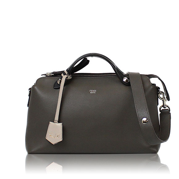 FENDI バイザウェイミディアム 27&nbsp;x18&nbsp;x12cm(幅&nbsp;x 高さ&nbsp;x マチ)