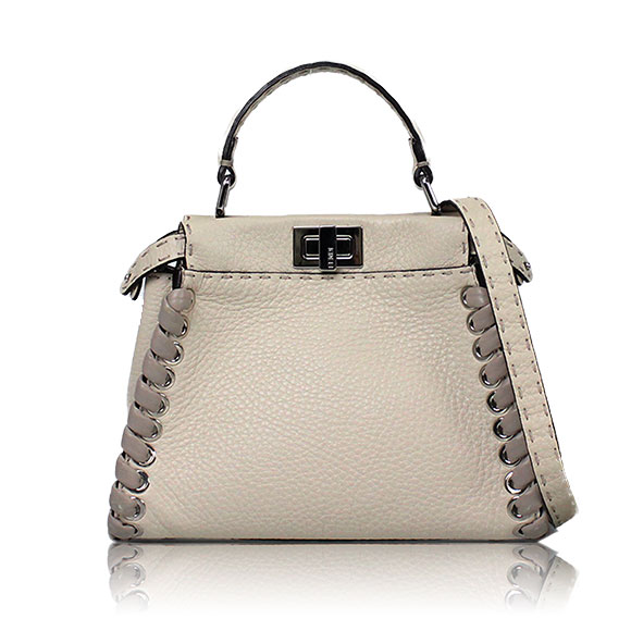 FENDI ミニピーカブー 23&nbsp;x14&nbsp;x11cm(幅&nbsp;x 高さ&nbsp;x マチ)