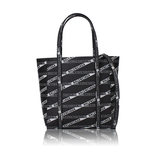 BALENCIAGA エブリデイトートXXS 19&nbsp;x21&nbsp;x9cm(幅&nbsp;x 高さ&nbsp;x マチ)