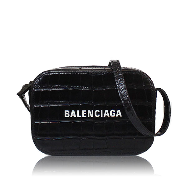 BALENCIAGA カメラバッグXS 16 x11 x5cm(幅 x 高さ x マチ)