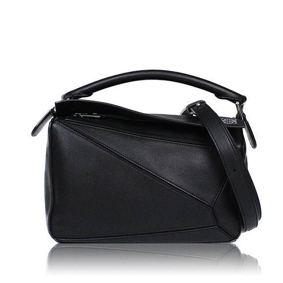 LOEWE パズルバッグ 24 x15 x10cm(幅 x 高さ x マチ)