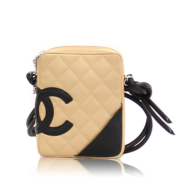 CHANEL（シャネル）カンボンラインスモールポシェット