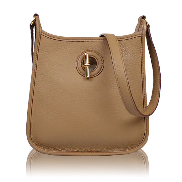 HERMES ヴェスパTPM 17&nbsp;x19&nbsp;x5cm(幅&nbsp;x 高さ&nbsp;x マチ)