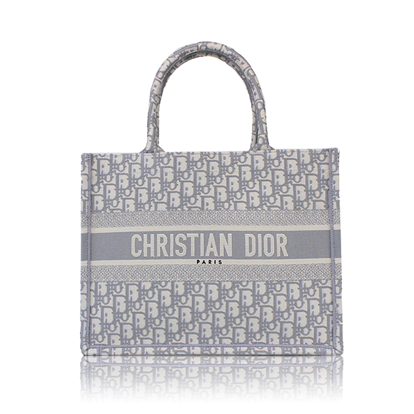 Dior ブックトートミディアム 36 x28 x16cm(幅 x 高さ x マチ)