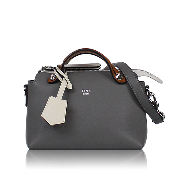 FENDI バイザウェイスモール 20 x13 x10cm(幅 x 高さ x マチ)