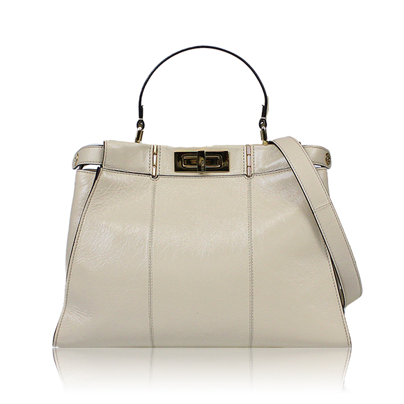 FENDI ピーカブー 34 x24 x11cm(幅 x 高さ x マチ)