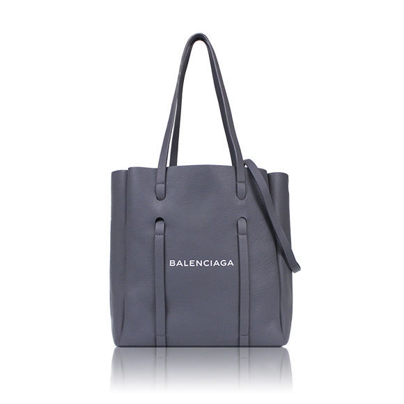 BALENCIAGA（バレンシアガ）｜海外ブランドの人気＆最新バッグ