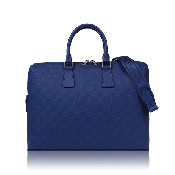 LOUIS VUITTON ポルトドキュマンジュール 37&nbsp;x28&nbsp;x6cm(幅&nbsp;x 高さ&nbsp;x マチ)