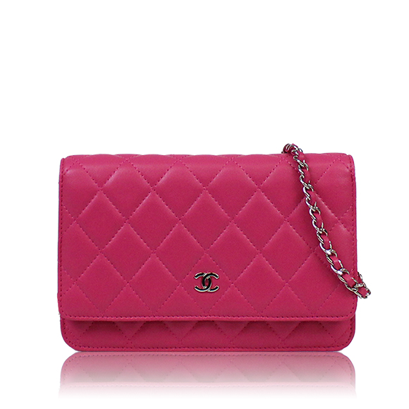 CHANEL チェーンウォレット 18 x10 x3cm(幅 x 高さ x マチ)